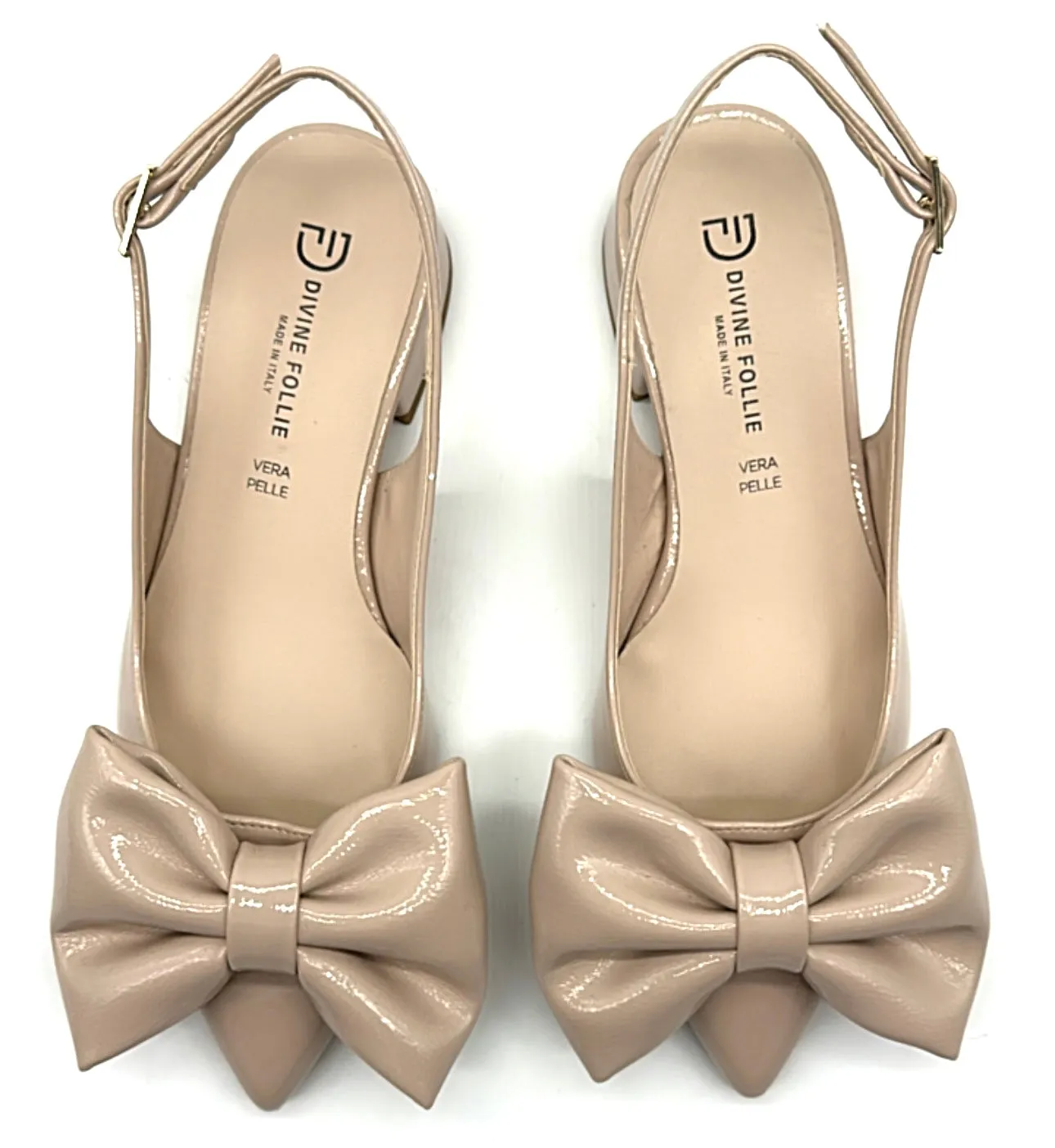 Divine Follie - Slingback bassa in vernice burro