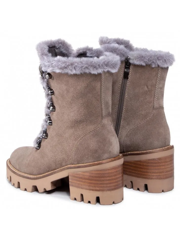 STIVALETTO CAMOSCIO DETTAGLI PELLICCIA